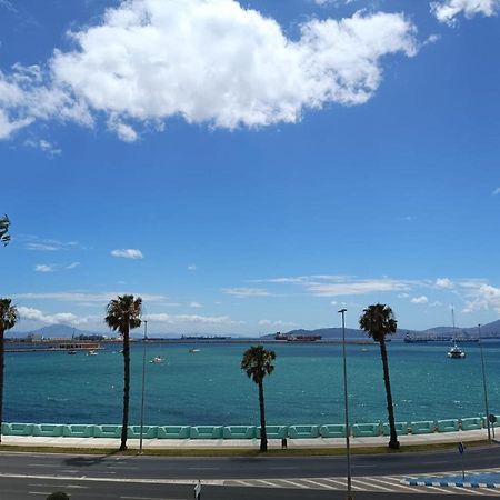 Vistas A 3 Paises Y 2 Continentes 1º Linea De Playa A 5 Minutos De Gibraltar Apartment La Linea de la Concepcion Exterior photo