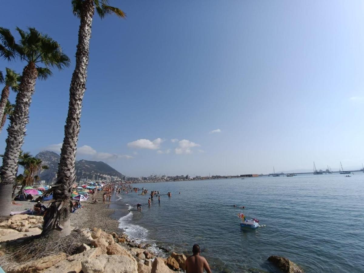 Vistas A 3 Paises Y 2 Continentes 1º Linea De Playa A 5 Minutos De Gibraltar Apartment La Linea de la Concepcion Exterior photo